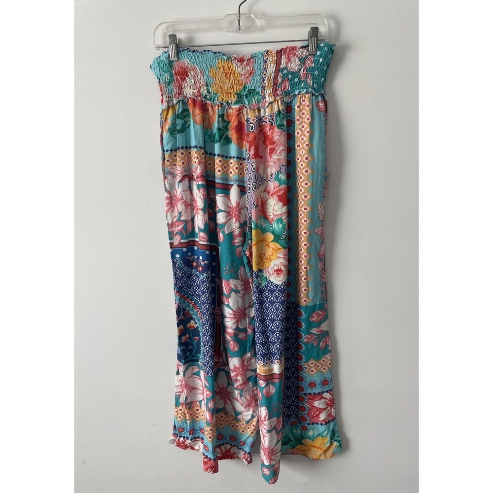Tolani Collection Wide Leg Pull On Large Multicolor Capris Boho Festival Smocked - Picture 2 of 7